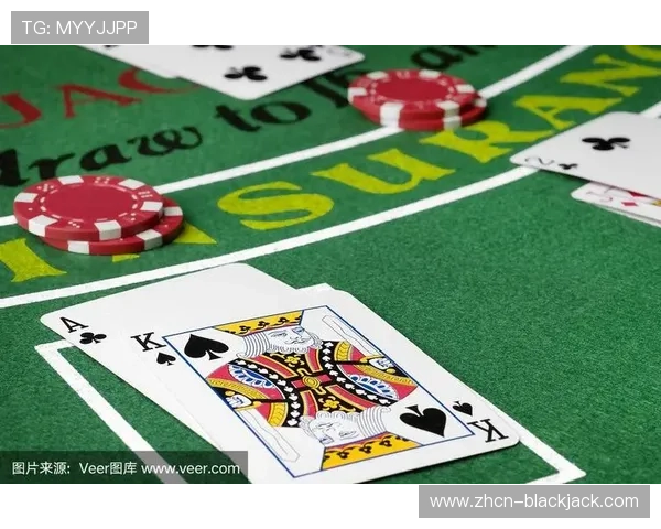 淑女纸牌21点：优雅女性在纸牌游戏中的心理战术与应对策略